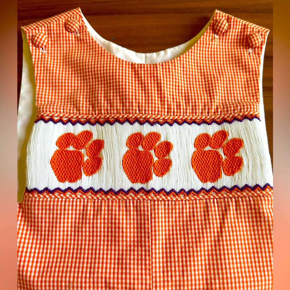 Shrimp and Grits Smocked Clemson longall size 6M